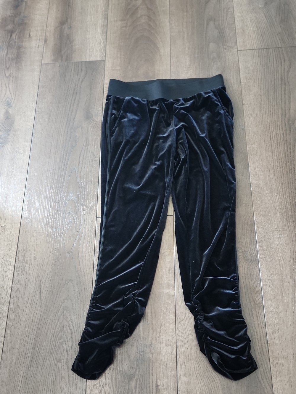 Juicy Couture Joggers Womens M Black Velour Pants Pull On Pockets Y2K Casual